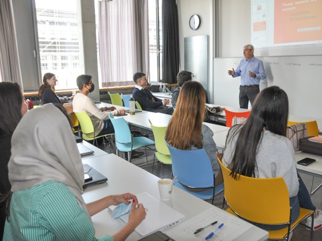 Docente de UTN San Francisco dictó clases como profesor invitado en Alemania
