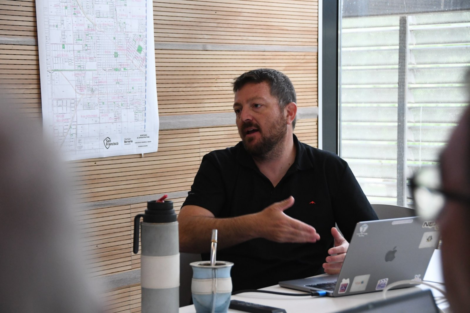 El director de Innovación municipal, Ing. Juan Pablo Bono, destacó que el nuevo sistema permitirá ampliar sensores para construir una red de monitoreo integral, con posibilidad de accionamiento remoto ante emergencias como anegamientos.