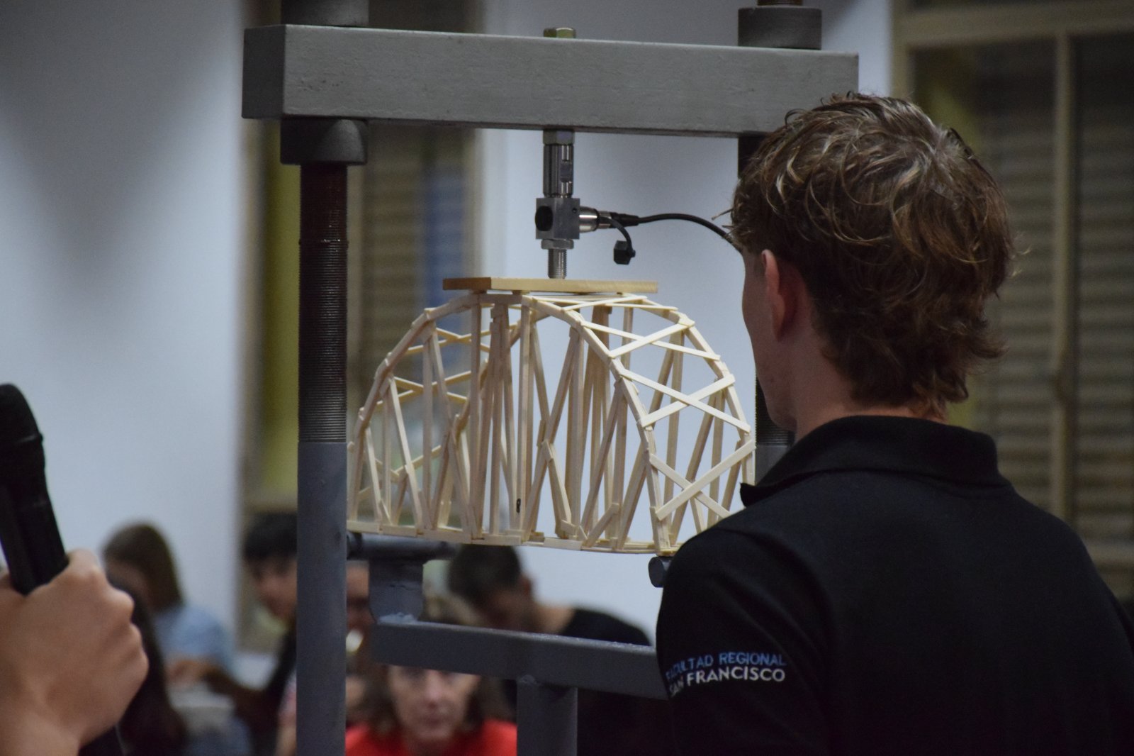 Spaghetti Brigde: se realizará una instancia local de práctica en nuestra Facultad