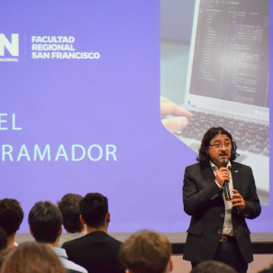 Día del Programador: experiencias, tecnología y comunidad en UTN San Francisco